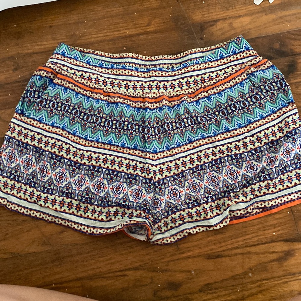 Maurice’s shorts with pockets